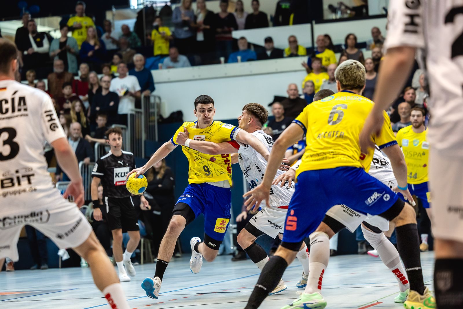 Mit Rückenwind nach Aue: Empor will Fortschritte bestätigen